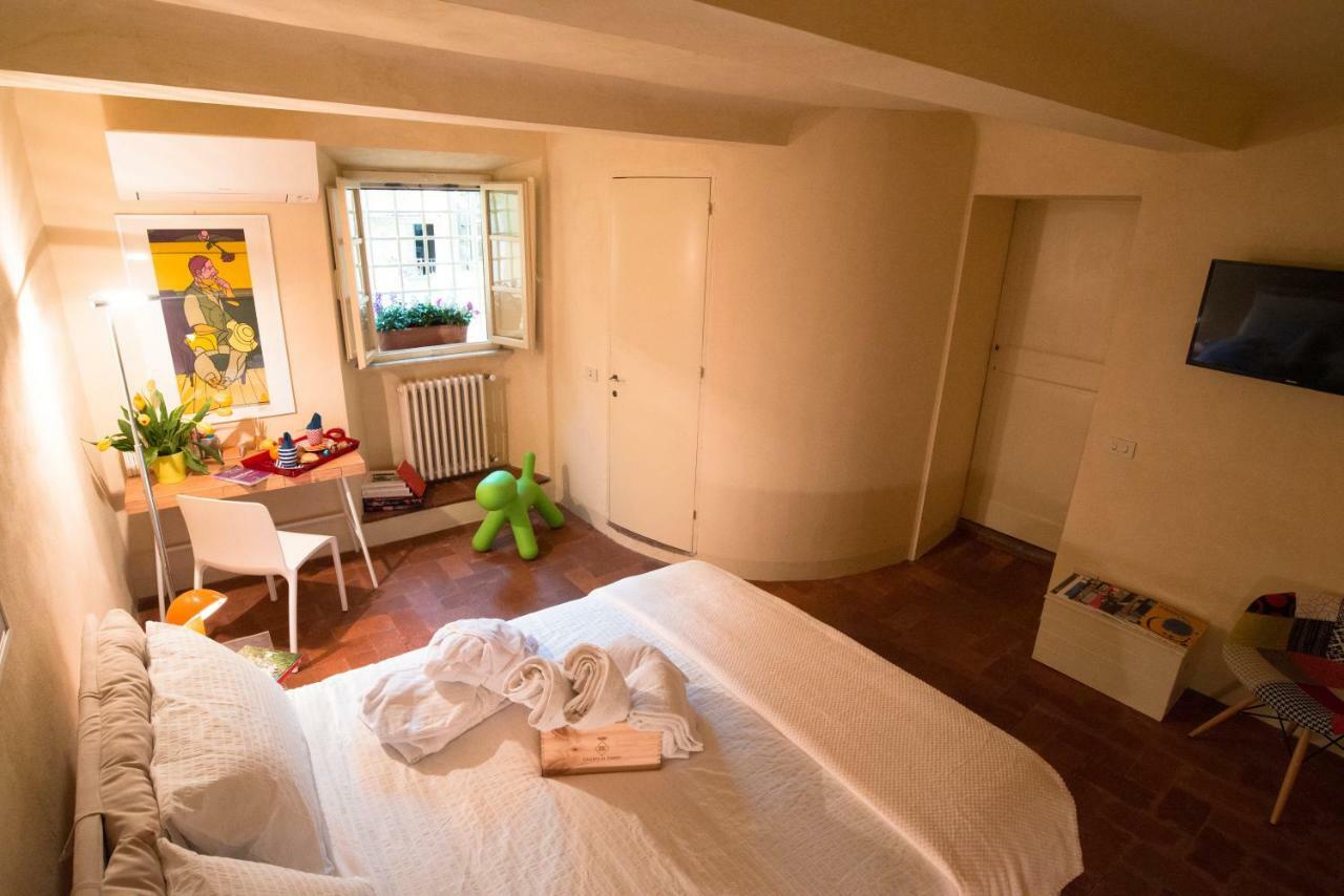 Suite Viola Antica Lucca Exterior foto